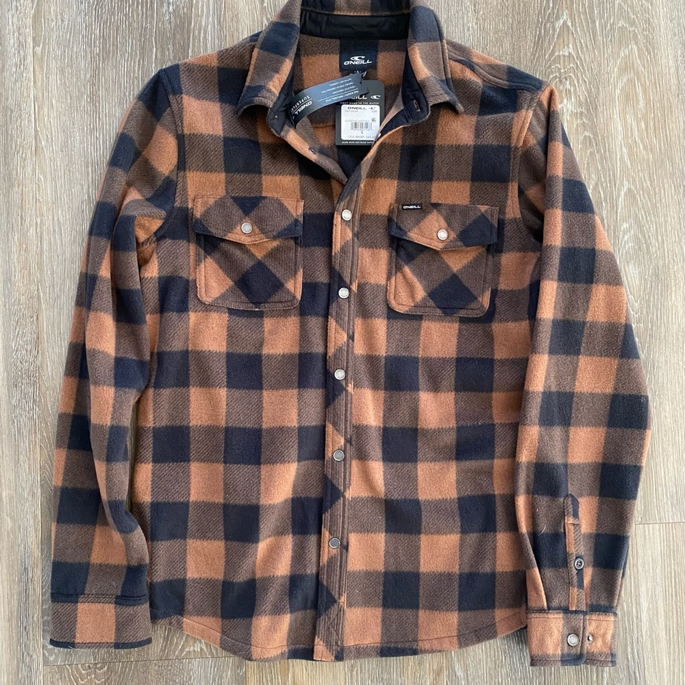 O’Neill Fleece Black and Brown Plaid Button-Up Shirt NWT Men’s Small